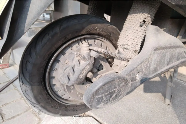 那曲电动车补胎换胎